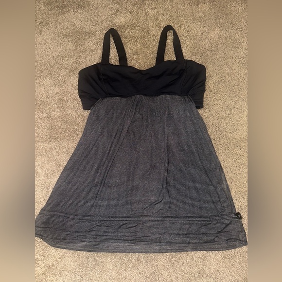 Lululemon Back On Track Tank Size 12 - Picture 7 of 9